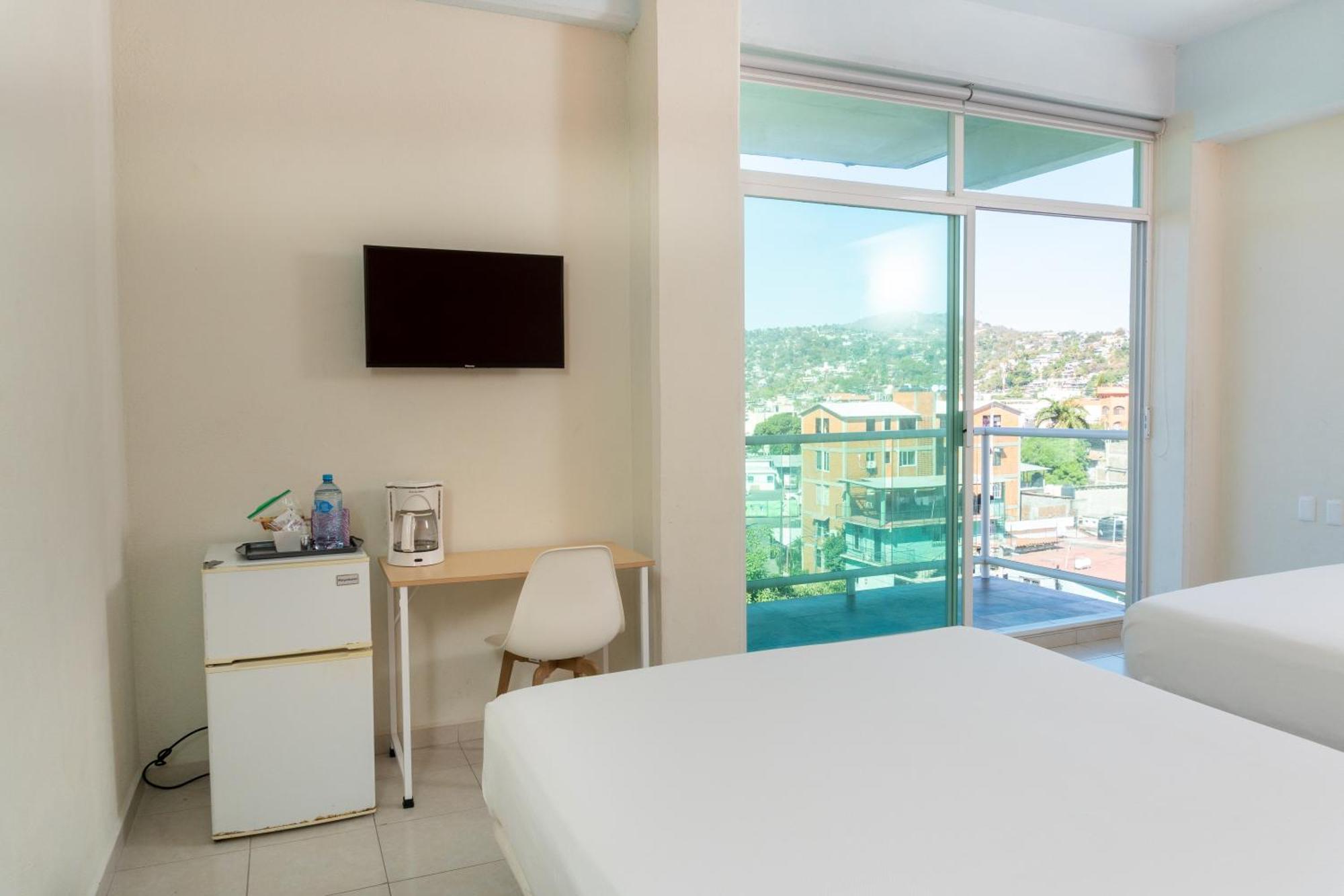 Fabuloso Vegas Hotel Zihuatanejo